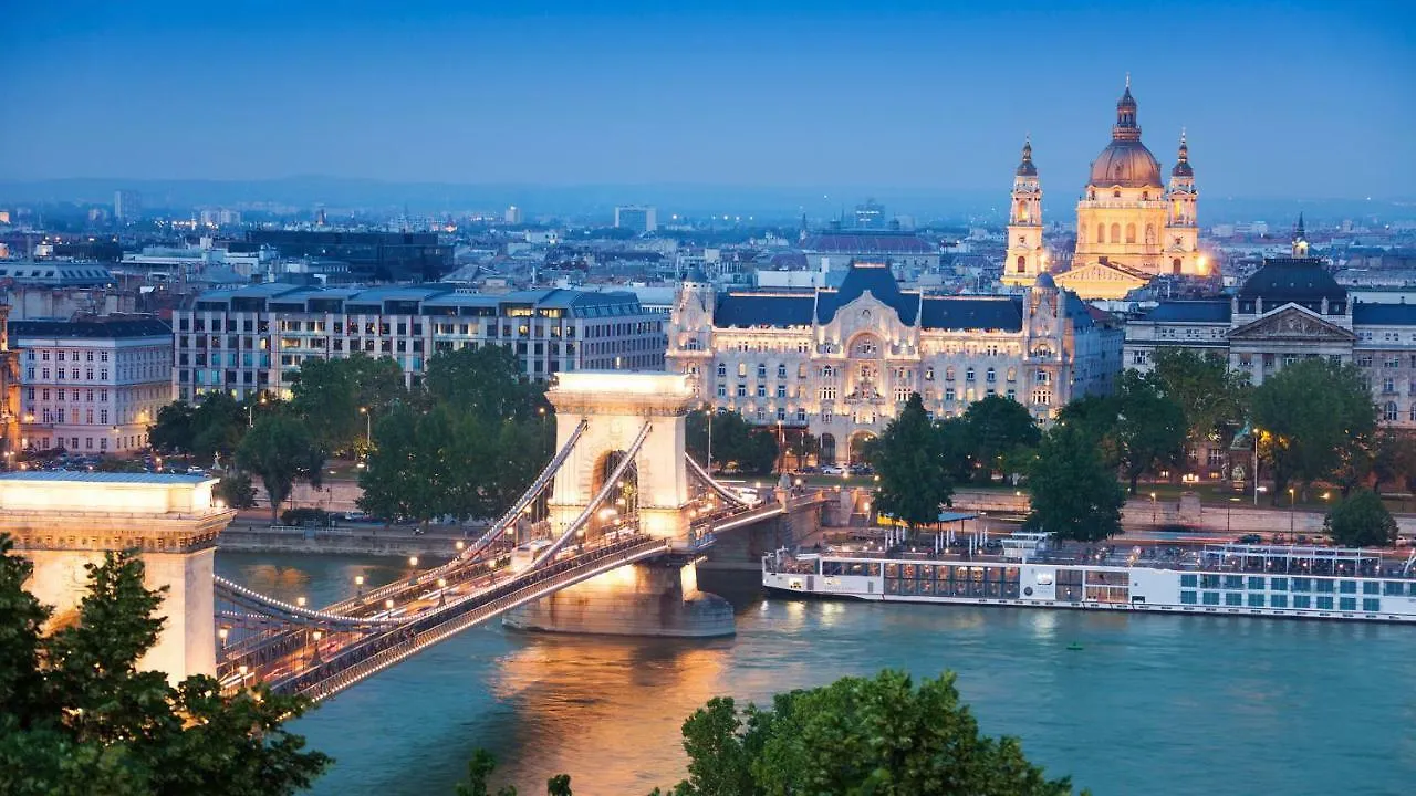 Cheerful And Cozy 2 Bedrooms 2 Bathrooms Apartment With Top Location Budapest 0*,  Hungary