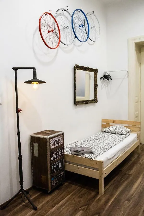 Cheerful And Cozy 2 Bedrooms 2 Bathrooms Apartment With Top Location Budapest