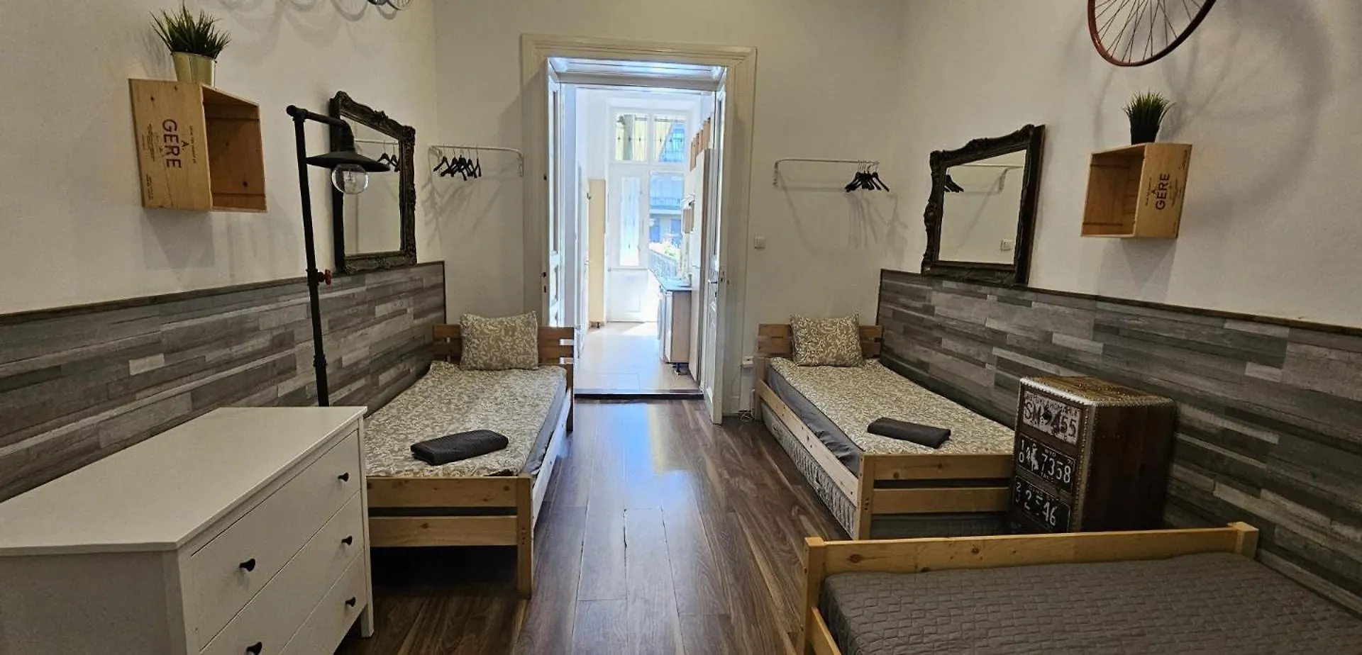 Cheerful And Cozy 2 Bedrooms 2 Bathrooms Apartment With Top Location Budapest